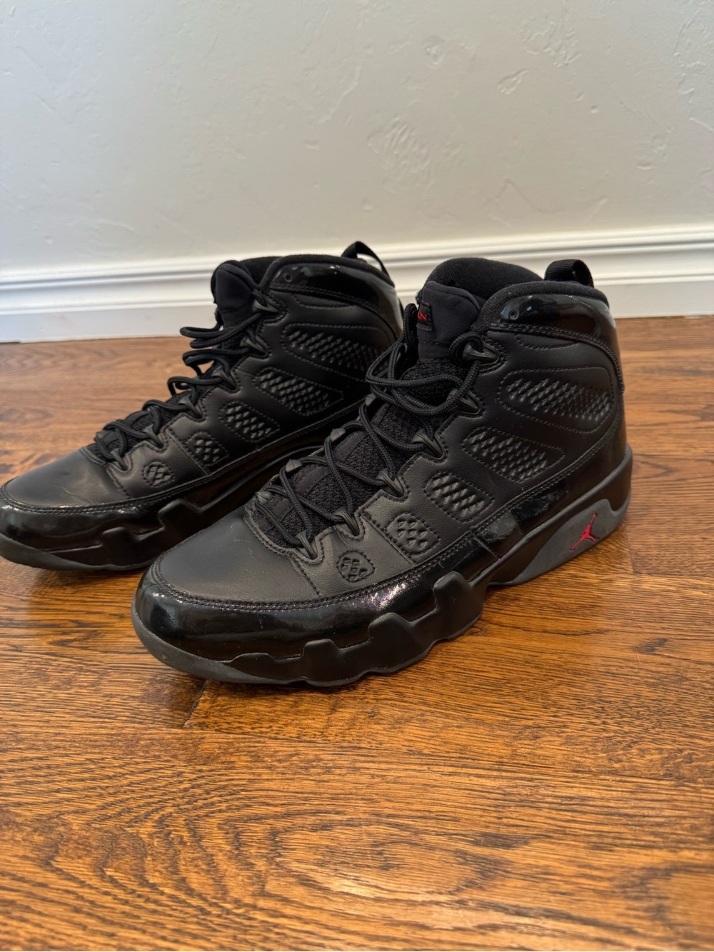 Air Jordan 9 Retro Bred Black Red Men’s Size 10.5